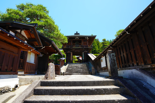 雲龍寺鐘楼門（日本遺産構成文化財）