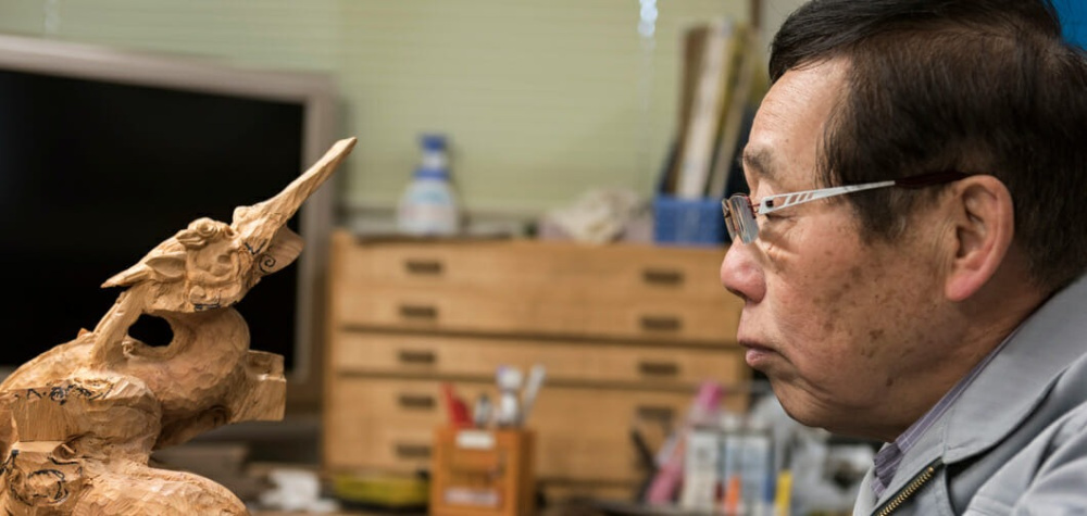 彫刻職人　東彫刻　東勝廣