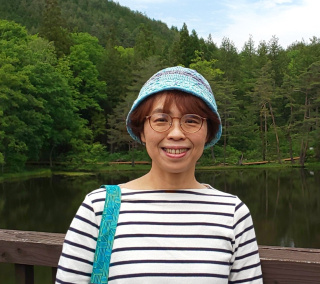 シモハタエミコ