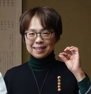 シモハタエミコ