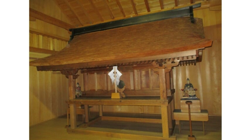 熊野神社本殿