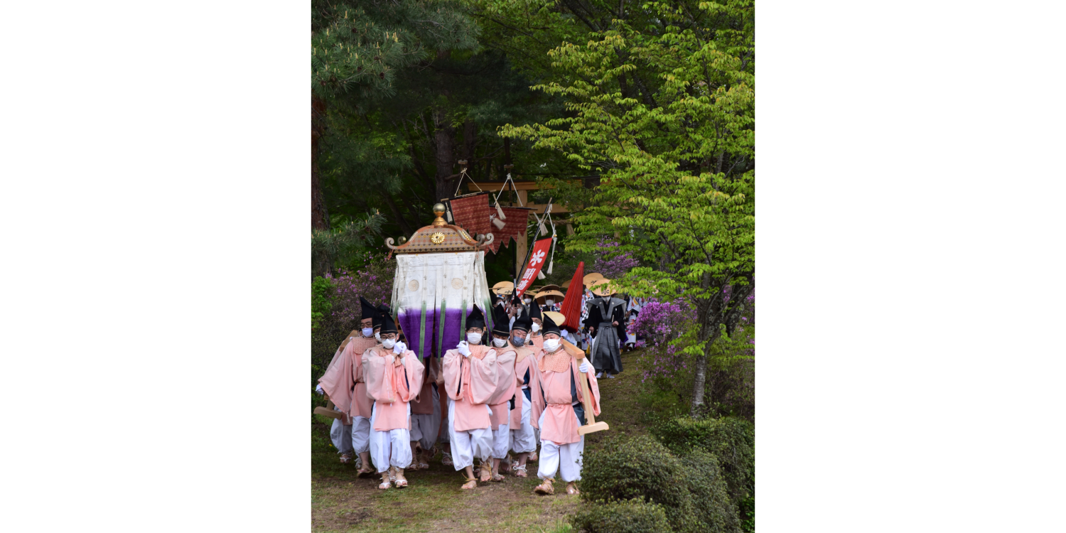 撮影地：高山市一之宮町御旅山