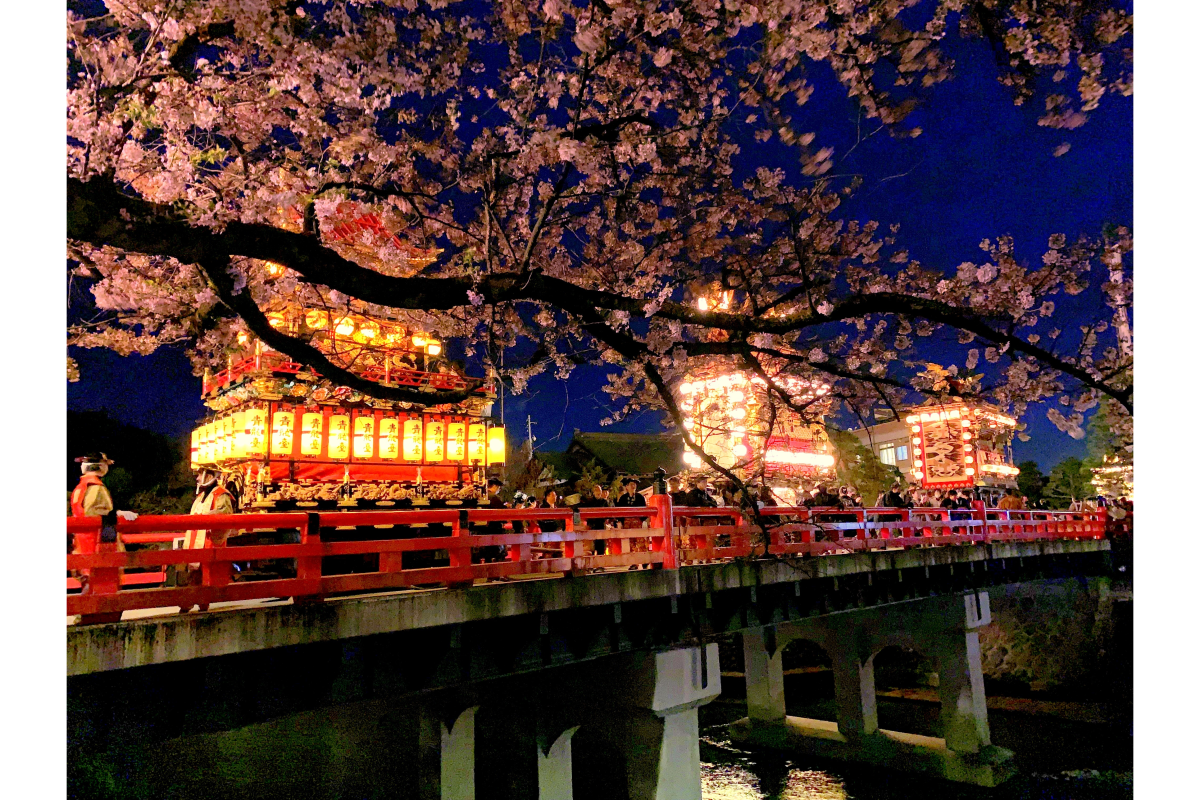 撮影地：高山市中橋