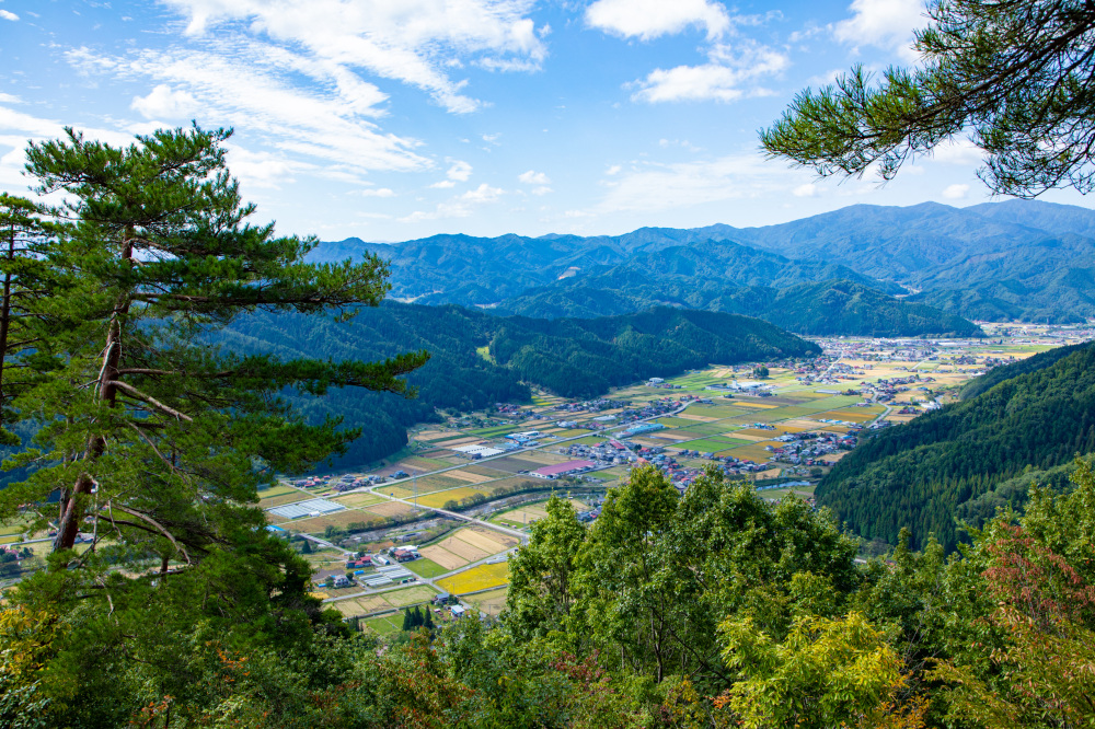 大自然を満喫！飛騨高山で楽しむハイキング｜特集｜【公式】飛騨高山旅ガイド｜岐阜県高山市の観光・イベント情報！