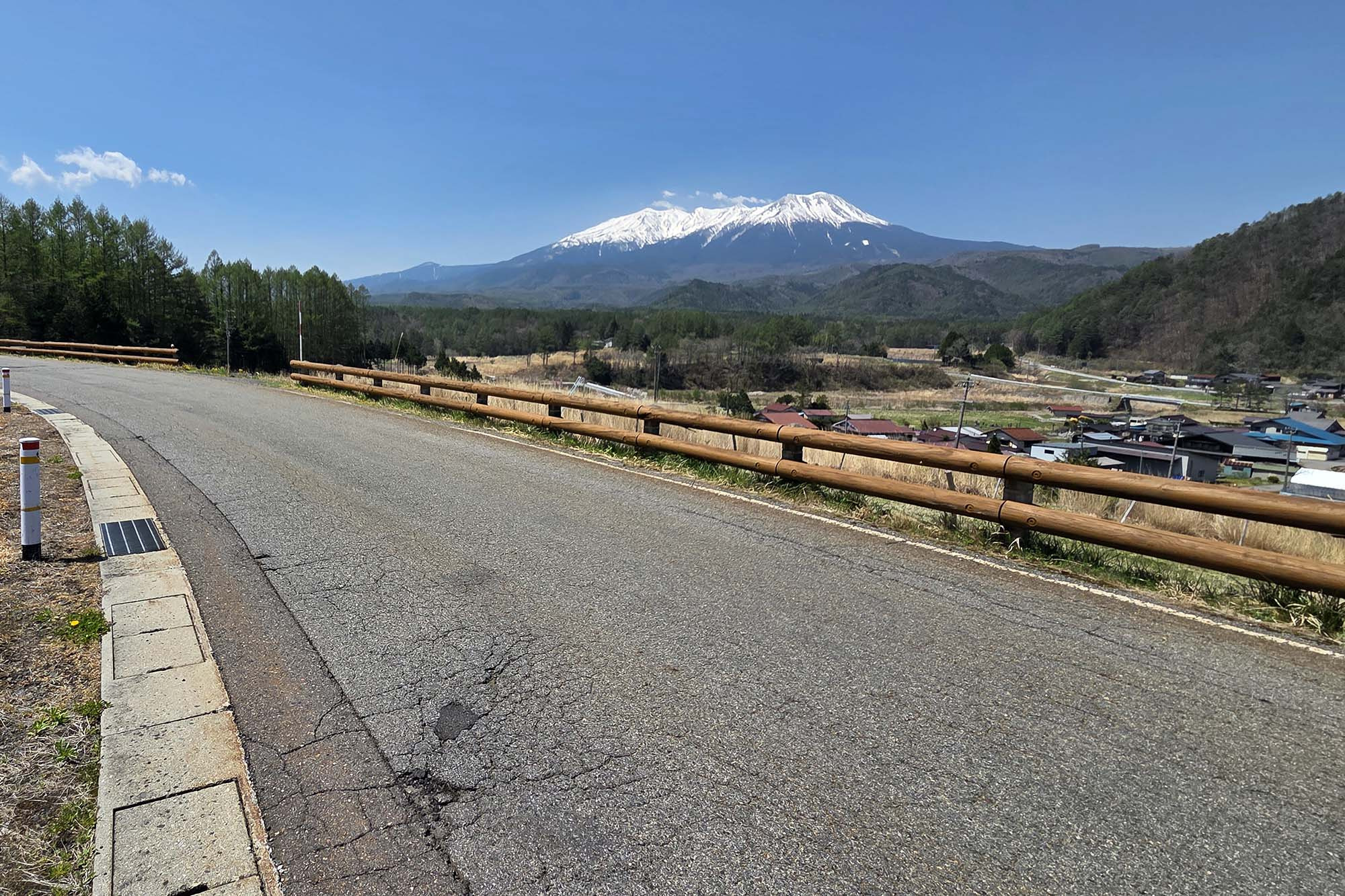 木曽町開田高原（九蔵峠付近）