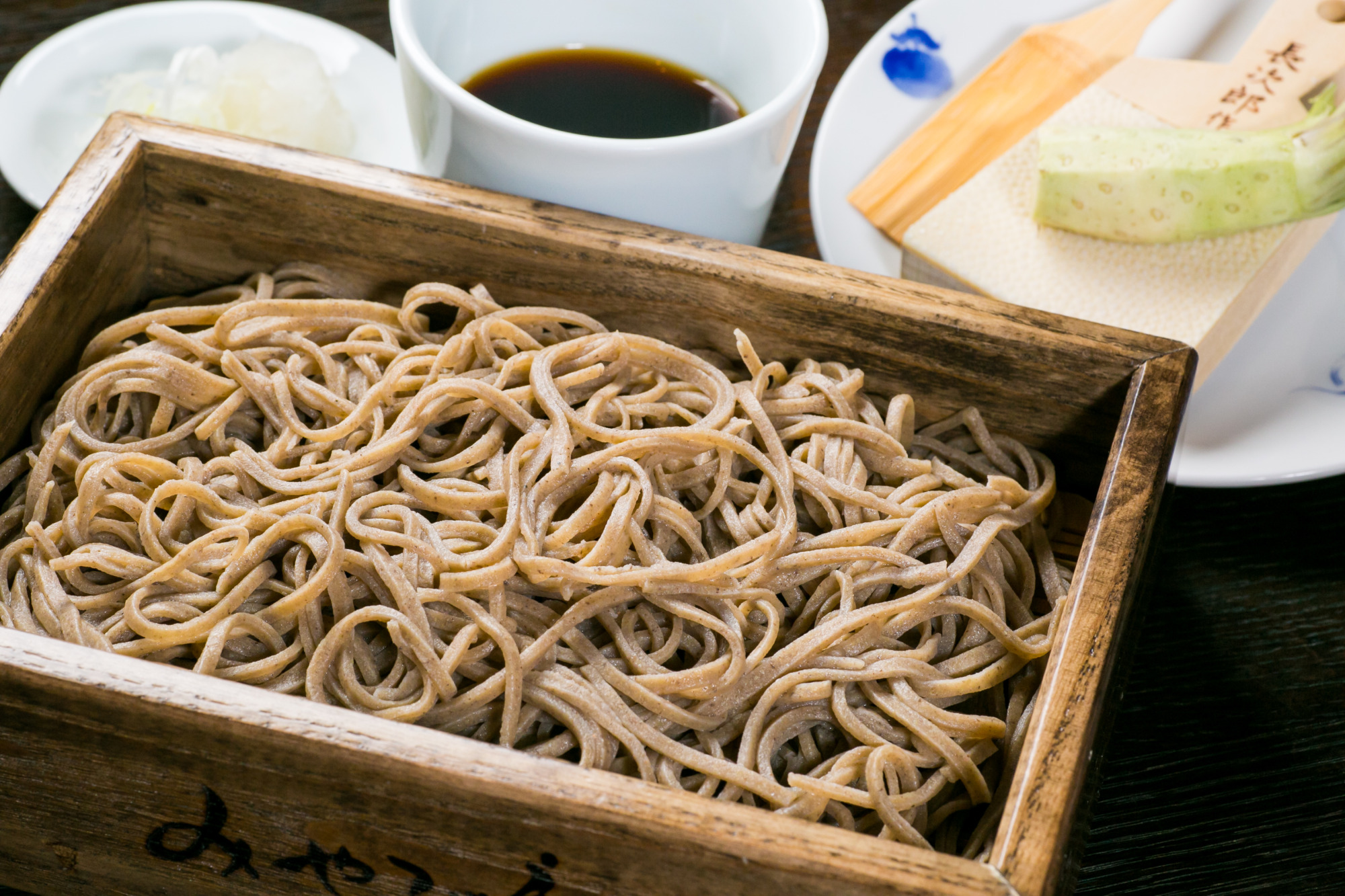 ざる蕎麦の香りも楽しみたい