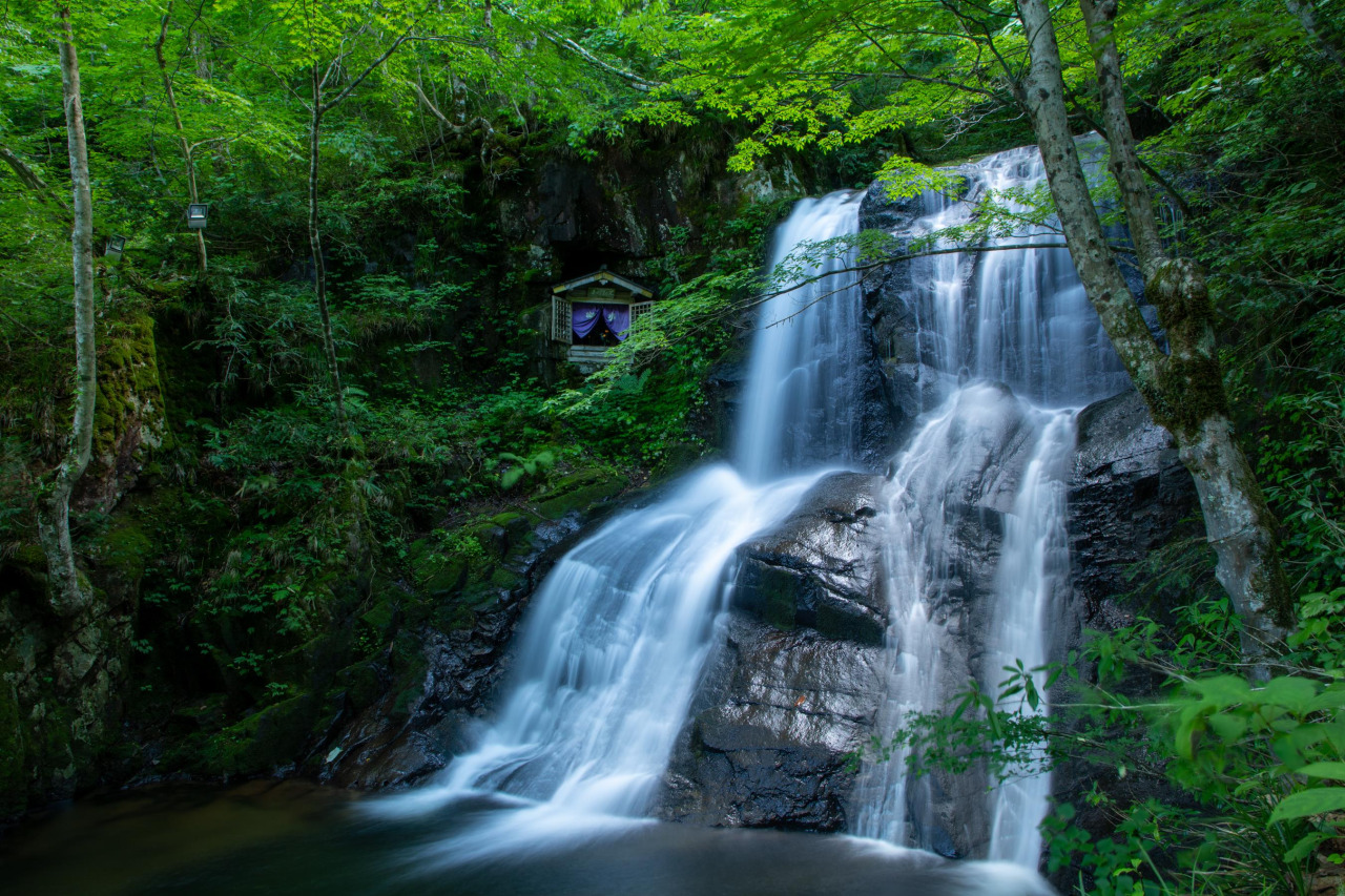 涼やかな滝めぐりが楽しい！宇津江四十八滝県立自然公園