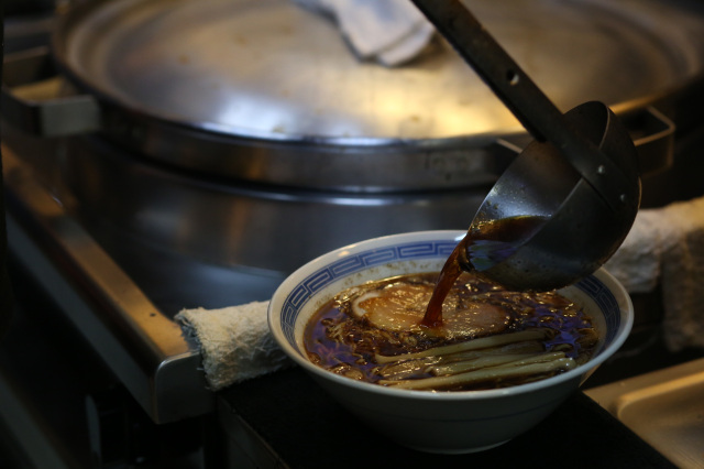 行列のできる人気店