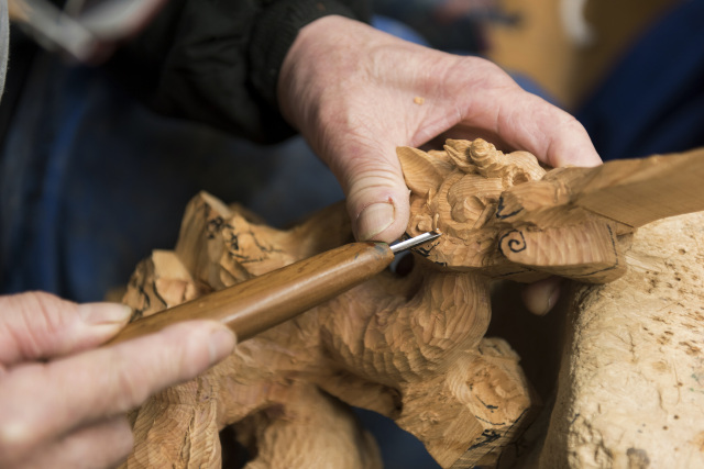 彫刻職人 東彫刻 東勝廣