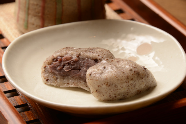 荏胡麻を使った「あぶらえ餅」