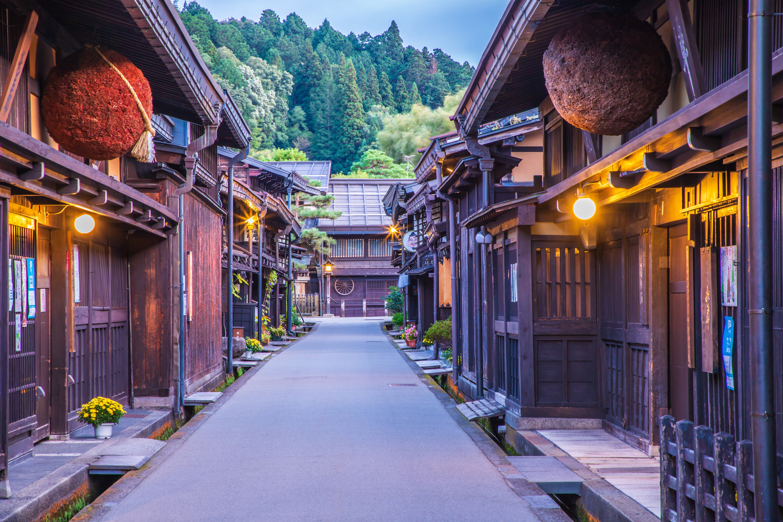 江戸時代の面影を残す古い町並