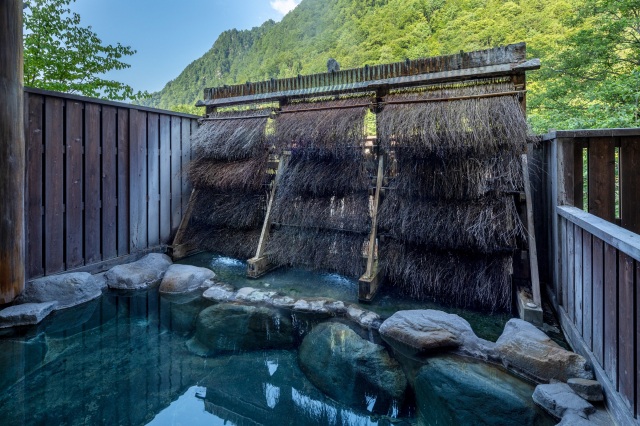 中崎山荘奥飛騨の湯