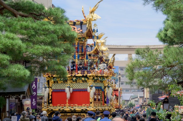 秋の高山祭（八幡祭）