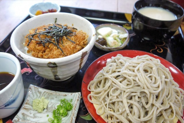 里山茶屋　むろや