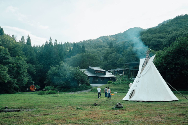 光の帯（一棟貸 Forest・Space）